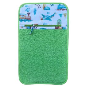   Aztadejó vonatos repülős világoszöld kéztörlő cipzáras zsebbel – 30×50 cm