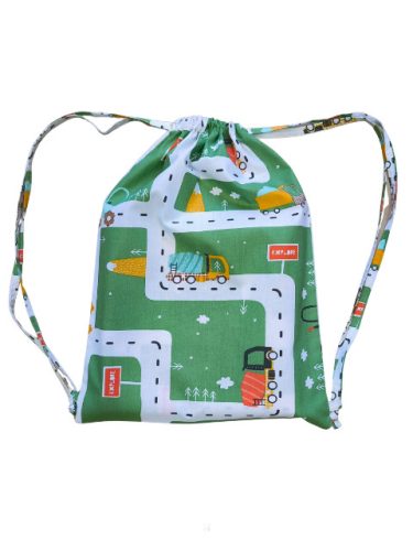 Aztadejó zöld utakkal bölcsis ovis ágyneműhuzat hátizsákba csomagolva 100x135 cm 40x50 cm