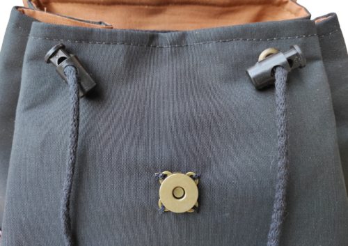 Aztadejó Handmade hátizsák fekete kávés zsebbel