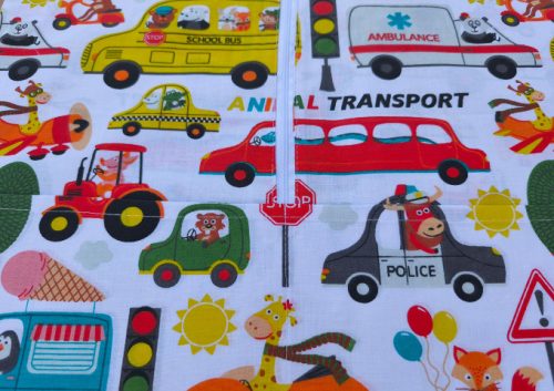 Aztadejó állatok járművekben oviszsák 40x56 cm